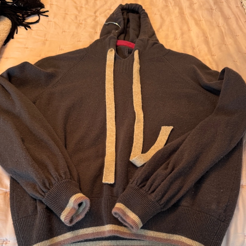 Women’s cashmere hoodie